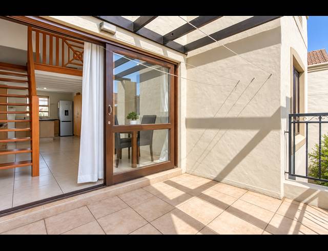 2 BEDROOM APARTMENT FOR SALE IN DOUGLASDALE
